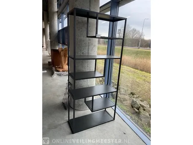 Open kast zwart - afbeelding 1 van  5