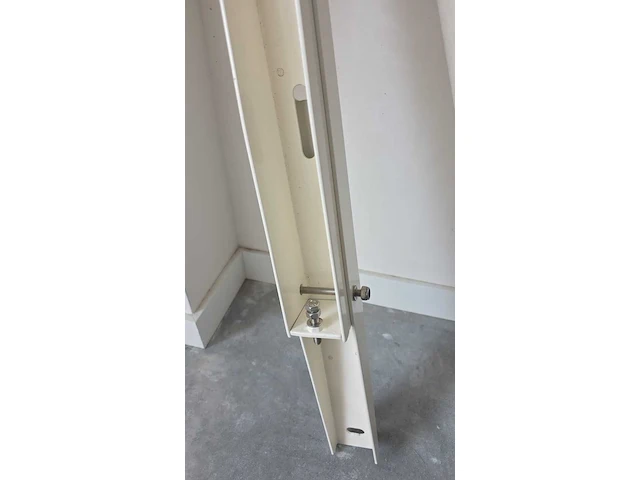 Ophangbeugle voor warmtepomp - airco buitenunit, neo, hd 60, wit, 2025 - afbeelding 2 van  2