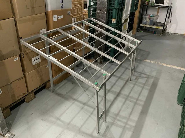 Opklapbare aluminium markttafels (30x) - afbeelding 1 van  8