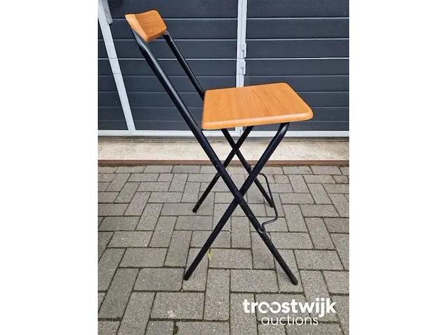 Opklapbare kruk - afbeelding 3 van  8