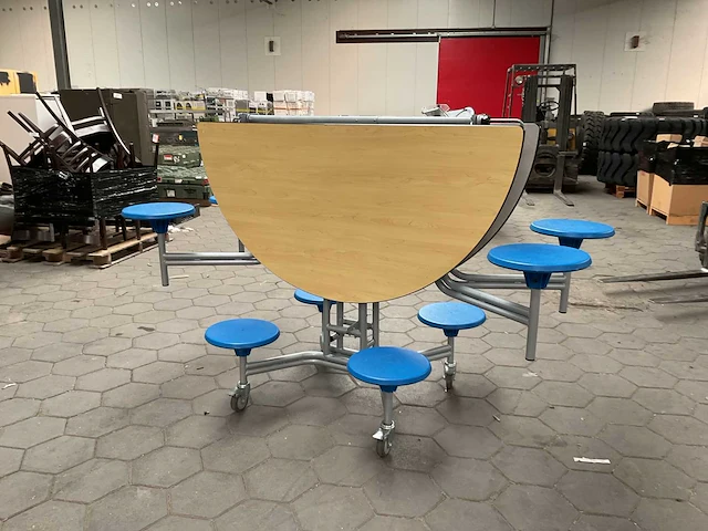 Opklapbare tafel - afbeelding 3 van  4