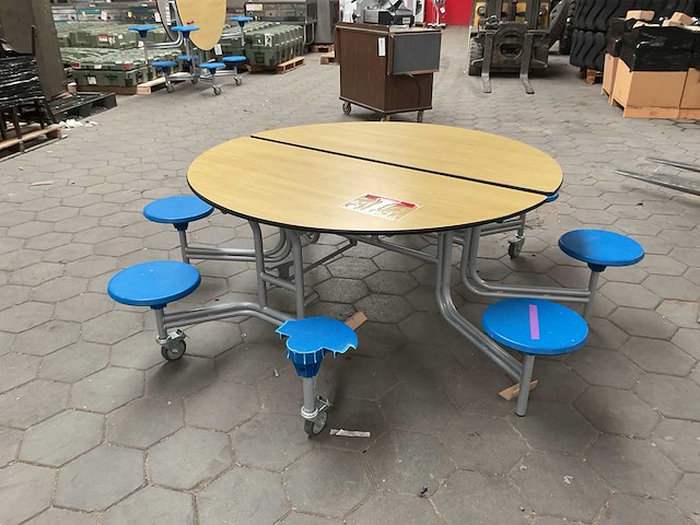 Opklapbare tafel - afbeelding 2 van  4