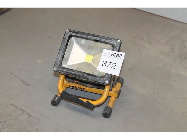 Oplaadbare led bouwlamp. oplader ontbreekt. - afbeelding 1 van  1