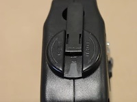 Oplaadbare solar trendy dynamo zaklamp/radio | model gm725 | nieuw in doos - afbeelding 4 van  7