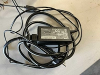 Oplader & kabel - afbeelding 10 van  16