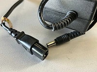 Oplader & kabel - afbeelding 15 van  16