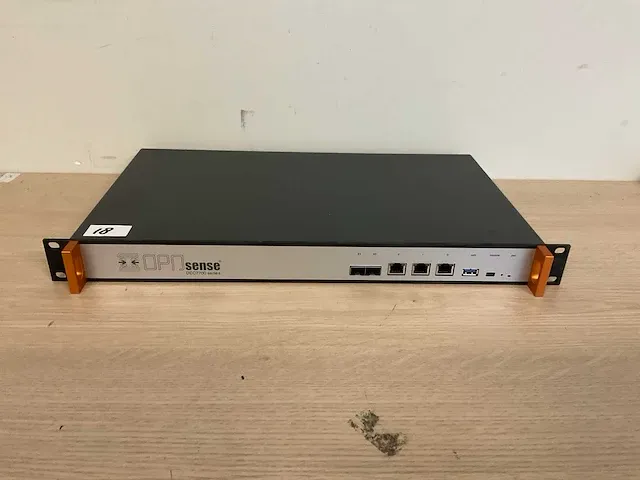 Opnsense dec2750 firewall - afbeelding 1 van  4