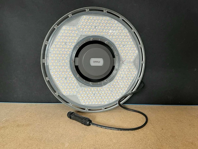 Opple - 545001011000 - led highbay 230w (6x) - afbeelding 1 van  3