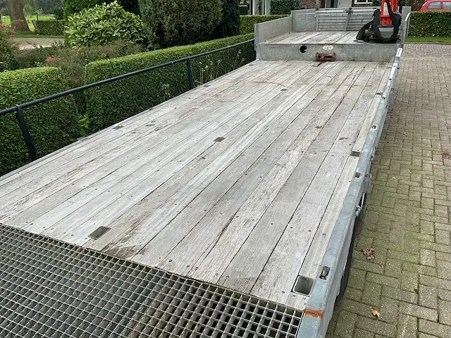 Oprij oplegger met laadkraan - afbeelding 14 van  33