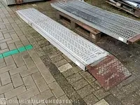 Oprijplaat - oprijramp, ca. 280x43 cm - afbeelding 1 van  4