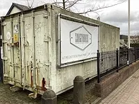 Opslagcontainer geisoleerd rvs binnenzijde en haakarm onderstel