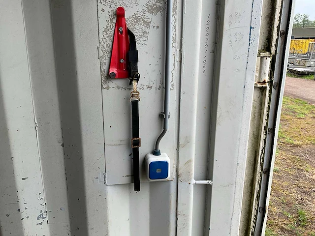 Opslagcontainer met slede - afbeelding 8 van  9