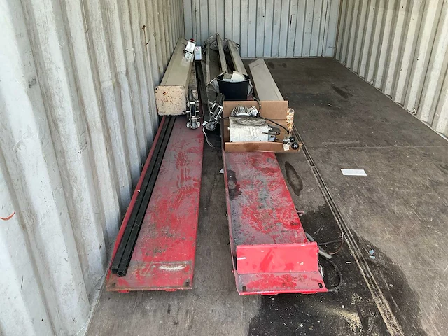 Opslagcontainer met stertil koni 4-koloms hefbrug 3,5 ton - afbeelding 2 van  18