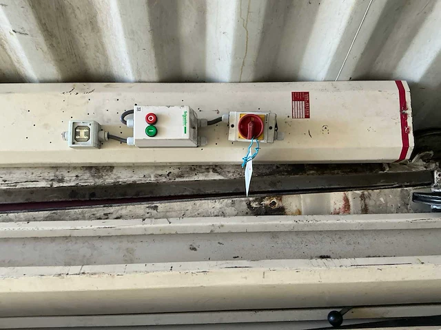 Opslagcontainer met stertil koni 4-koloms hefbrug 3,5 ton - afbeelding 5 van  18