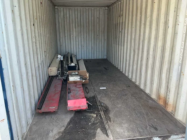 Opslagcontainer met stertil koni 4-koloms hefbrug 3,5 ton - afbeelding 17 van  18