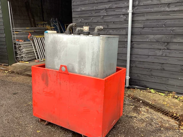 Opslagtank - afbeelding 1 van  4