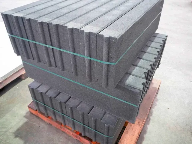 Opsluitbanden 10x30x100cm 64 stuks - afbeelding 3 van  3