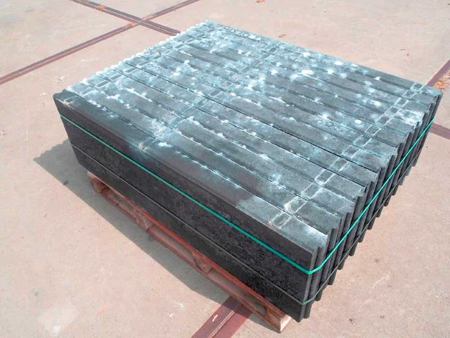 Opsluitbanden 6x30x100cm 104stuks - afbeelding 1 van  5