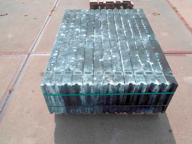 Opsluitbanden 6x30x100cm 39stuks - afbeelding 4 van  5