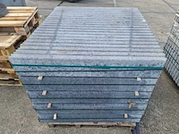 Opsluitbanden van beton (ca. 88stuks) - afbeelding 1 van  2