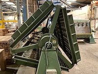 Opsluitbank 3-zijdig opsluitmaat 320x120cm v.v. 30 perscylinders - afbeelding 3 van  6