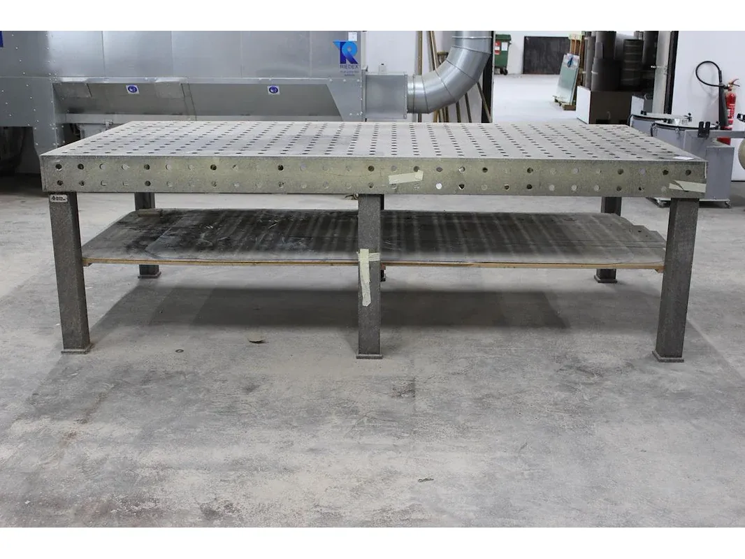 Faillissement interia bv 2 kavels b101-b223