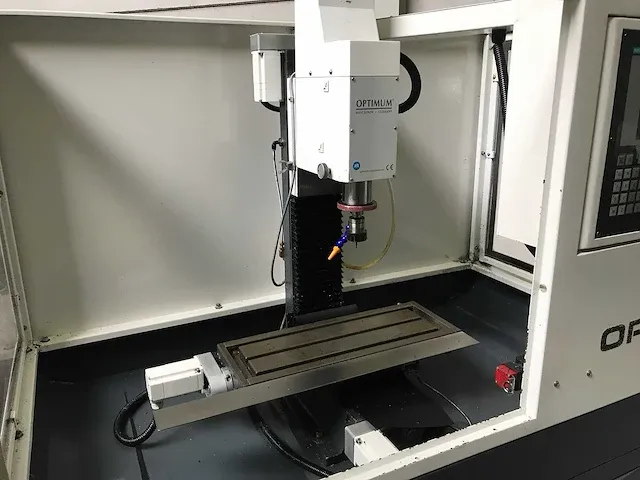 Optimill - m2 cnc - cnc-bewerkingscentrum - 2013 - afbeelding 6 van  9