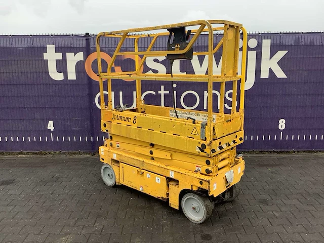 Optimum - 8 - schaarhoogwerker - afbeelding 2 van  9
