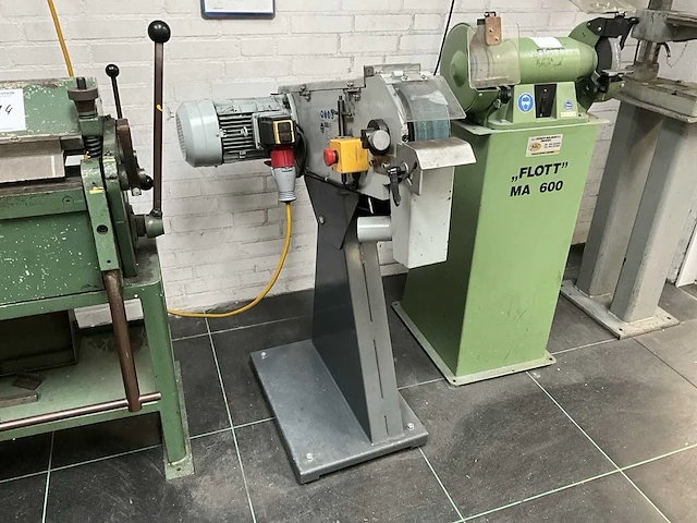 Optimum bsm 75 stationaire bandschuurmachine - afbeelding 1 van  6