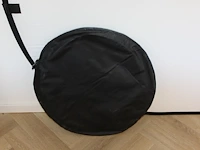 Opvouwbaar reflectiescherm. afmeting 150 x 200 cm. - afbeelding 2 van  2