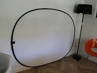 Opvouwbaar reflectiescherm. afmeting 150 x 200 cm. - afbeelding 1 van  2