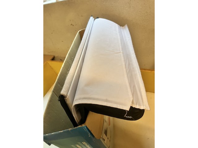 Opvouwbare fotostudio met verlichting - afbeelding 5 van  9