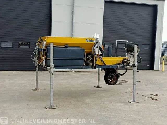 Opzet zoutstrooier 0.8 m³ nido stratos, b08-24 waln, bouwjaar 2004 - afbeelding 4 van  31