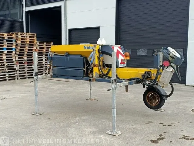 Opzet zoutstrooier 0.8 m³ nido stratos, b08-24 waln, bouwjaar 2004 - afbeelding 1 van  31