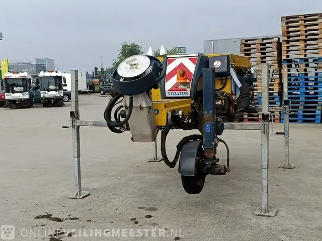 Opzet zoutstrooier 0.8 m³ nido stratos, b08-24 waln, bouwjaar 2004 - afbeelding 26 van  31