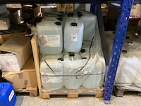 Oquma gedemineraliseerd water (26x) - afbeelding 1 van  3