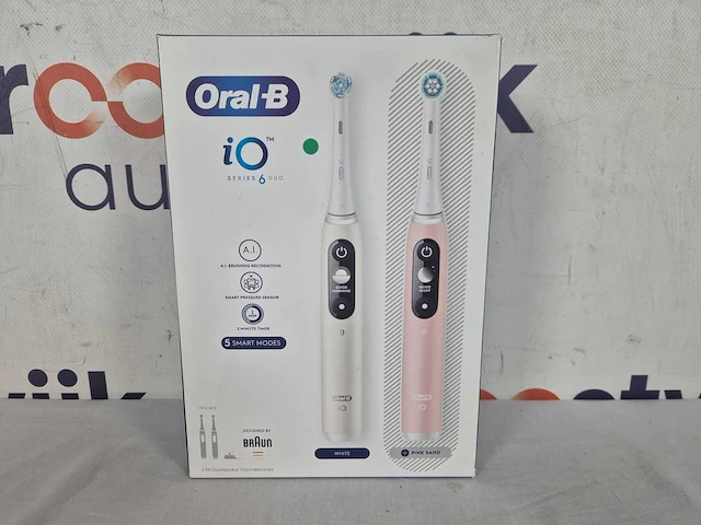 Oral-b io 6 - elektrische tandenborstels - wit en roze - afbeelding 2 van  2