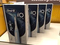Oral-b io series 3 elektrische tandenborstel (4x) - afbeelding 1 van  2