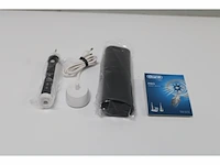 Oral-b pro 2 2500 elektrische tandenborstel zwart - afbeelding 3 van  3