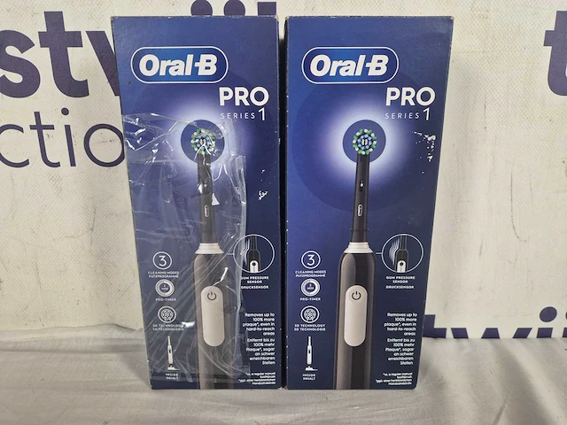 Oral-b pro series 1 - zwarte - elektrische tandenborstel - ontworpen door braun - afbeelding 2 van  2