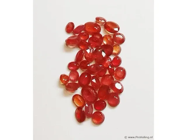Orange sapphire 30.14ct gra certified - afbeelding 1 van  8