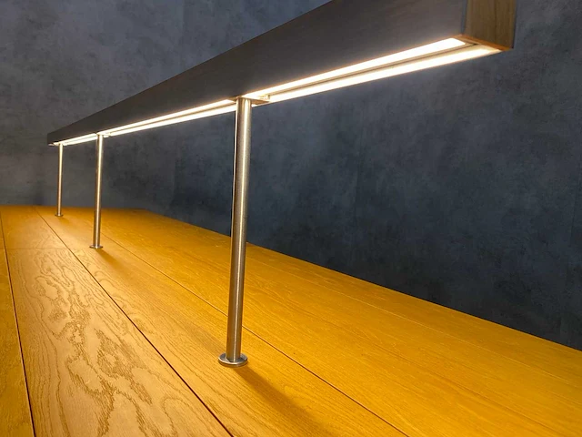 Orangebox/ twinform - leestafel opstelling met vloerkleed - afbeelding 32 van  52