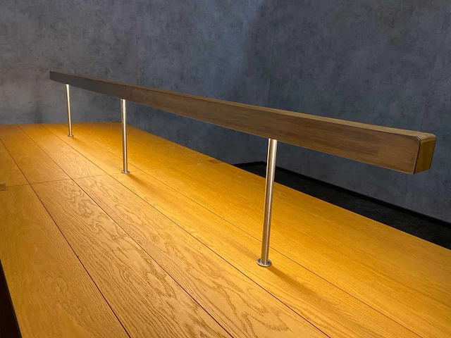 Orangebox/ twinform - leestafel opstelling met vloerkleed - afbeelding 34 van  52