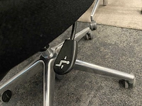 Orangebox/ twinform - leestafel opstelling met vloerkleed - afbeelding 50 van  52