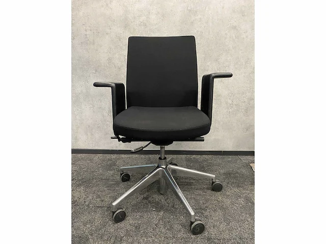 Orangebox/ twinform - leestafel opstelling met vloerkleed - afbeelding 52 van  52