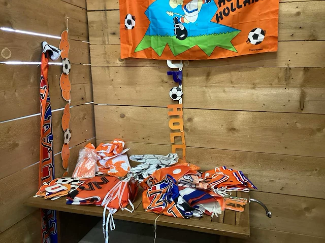 Oranje artikelen - afbeelding 1 van  16