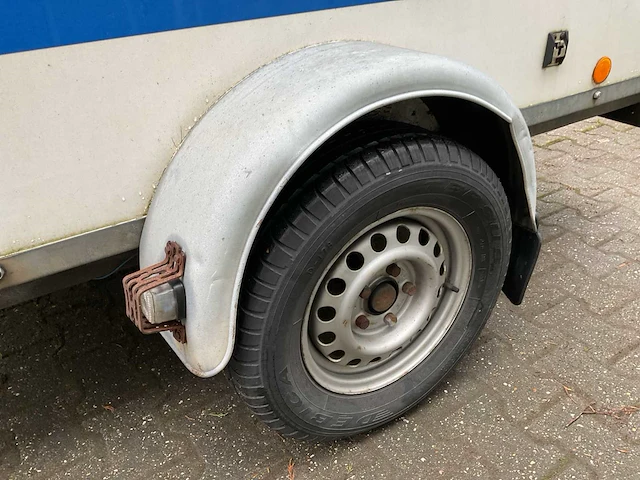 Orbons p3 aanhangwagen met gesloten opbouw - afbeelding 4 van  15
