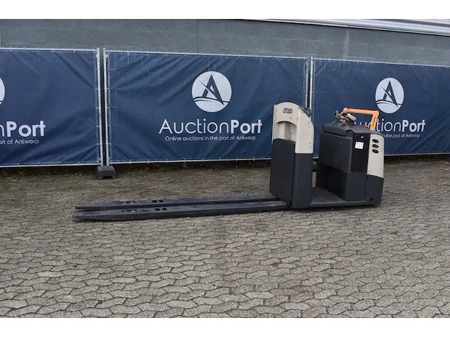 Orderpicker crown gpc3040 elektrisch 2000kg - afbeelding 1 van  1