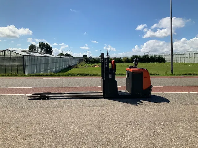 Orderpicker - afbeelding 1 van  20