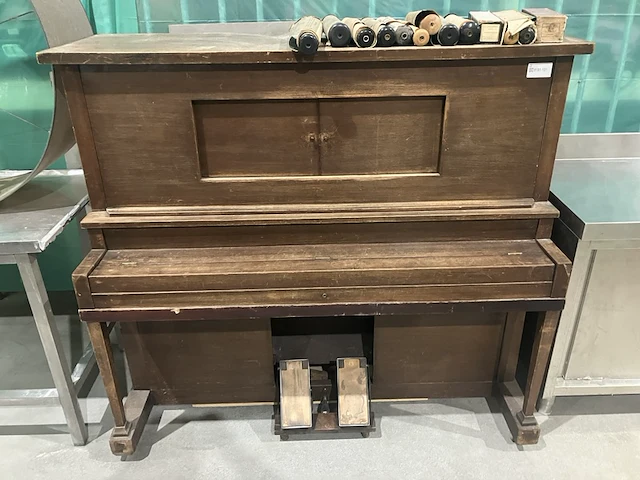 Orgelpiano - afbeelding 1 van  6